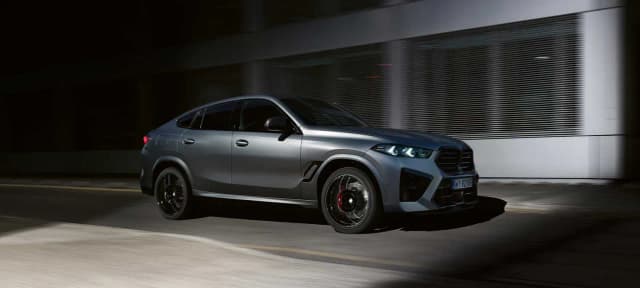 BMW X6 M – fenomenalny SUV łączący osiągi z luksusowym designem BMW X6 M – fenomenalny SUV łączący osiągi z luksusowym designem