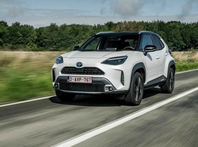 Toyota Yaris Cross: Czy warto kupić? Zalety i wady modelu Toyota Yaris Cross: Czy warto kupić? Zalety i wady modelu