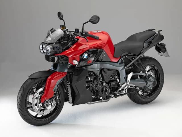 BMW K 1300 R - mocy i osiągi, które zaskakują każdego motocyklistę BMW K 1300 R - mocy i osiągi, które zaskakują każdego motocyklistę