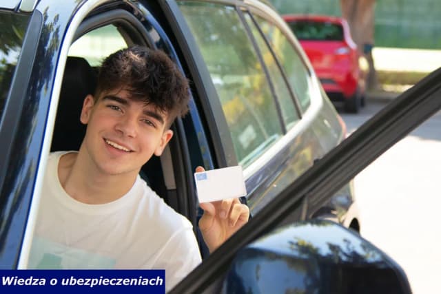 Jak młody kierowca może obniżyć OC – sprawdzone sposoby na niższe składki Jak młody kierowca może obniżyć OC – sprawdzone sposoby na niższe składki