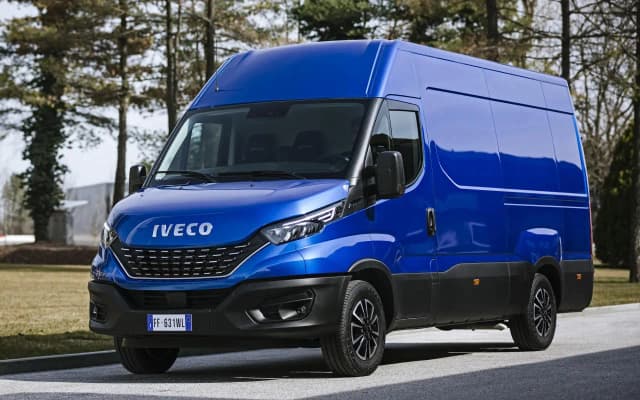 Iveco Daily: Wybierz idealny silnik do swoich potrzeb transportowych Iveco Daily: Wybierz idealny silnik do swoich potrzeb transportowych