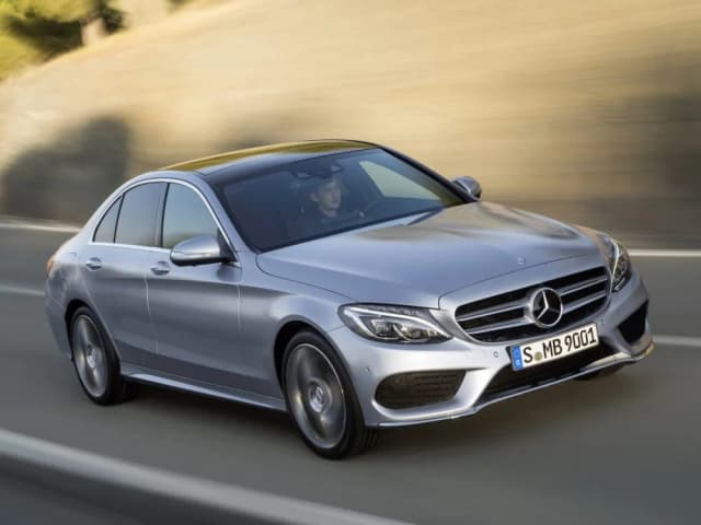 Mercedes C Klasa W205: najważniejsze dane, problemy i wymiary modelu Mercedes C Klasa W205: najważniejsze dane, problemy i wymiary modelu