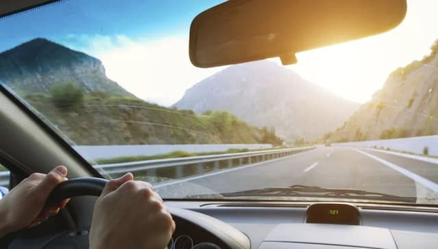 Najlepsze trasy dla zmotoryzowanych: najlepsze drogi na świecie Najlepsze trasy dla zmotoryzowanych: najlepsze drogi na świecie