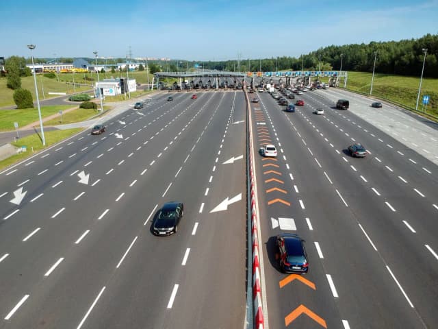 Jak zapłacić za przejazd autostradą Katowice Kraków i uniknąć opóźnień Jak zapłacić za przejazd autostradą Katowice Kraków i uniknąć opóźnień