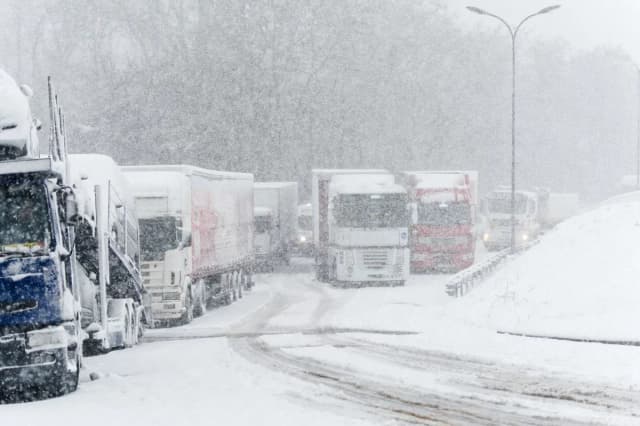 Ile paliwa zużywa Webasto w ciężarówce? Sprawdź, by oszczędzać! Ile paliwa zużywa Webasto w ciężarówce? Sprawdź, by oszczędzać!