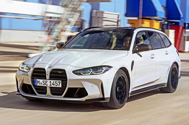 BMW M3 kombi – moc, praktyczność i nowoczesne technologie w jednym. BMW M3 kombi – moc, praktyczność i nowoczesne technologie w jednym.