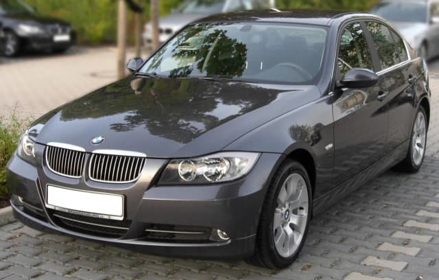 Bmw e90 dane techniczne - poznaj wymiary, silniki i problemy Bmw e90 dane techniczne - poznaj wymiary, silniki i problemy