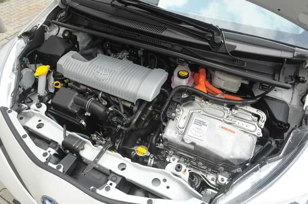 Co jest pod maską samochodu Toyota Yaris - poznaj wszystkie wersje silnikowe Co jest pod maską samochodu Toyota Yaris - poznaj wszystkie wersje silnikowe