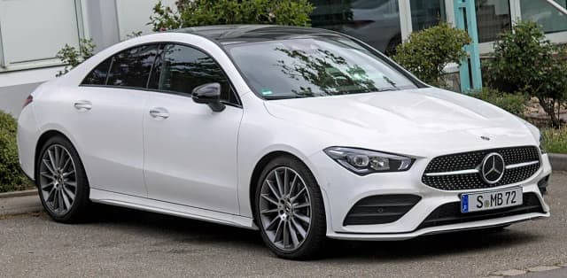 Mercedes-Benz CLA Coupe - historia, specyfikacje, wnętrze i opinie użytkowników Mercedes-Benz CLA Coupe - historia, specyfikacje, wnętrze i opinie użytkowników