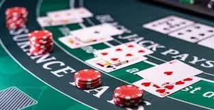 Jak liczyć karty w blackjacku: legalna, ale kontrowersyjna strategia Jak liczyć karty w blackjacku: legalna, ale kontrowersyjna strategia