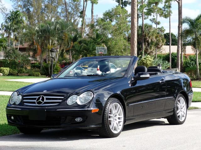 Mercedes-Benz CLK Class: historia, specyfikacje i unikalne cechy luksusu Mercedes-Benz CLK Class: historia, specyfikacje i unikalne cechy luksusu