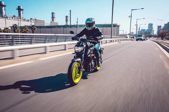 Jaki kask motocyklowy na początek? Wybierz bezpieczny i komfortowy! Jaki kask motocyklowy na początek? Wybierz bezpieczny i komfortowy!